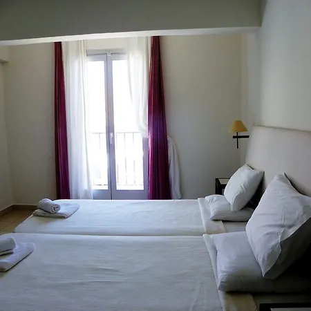 Hotel Saint Nickolas Boutique 3*